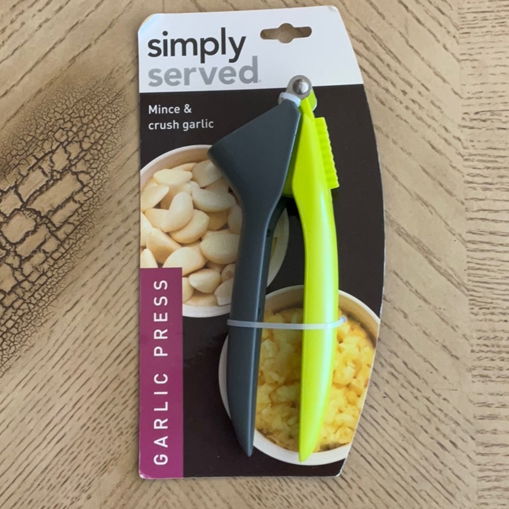 Simply Served Garlic Press